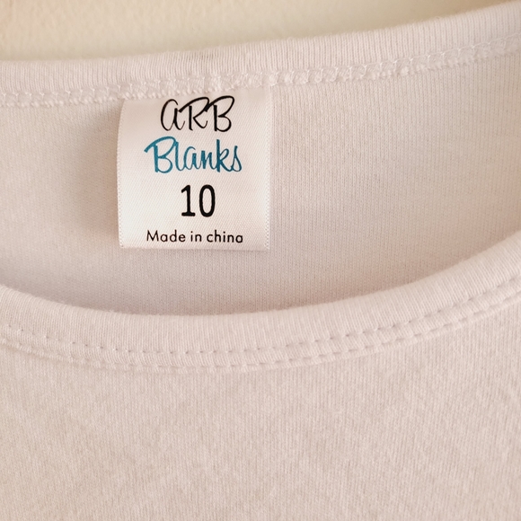 Long sleeve pumpkin tee H embroidered on front. Tags list 10 but fits 8-10 - Picture 3 of 3